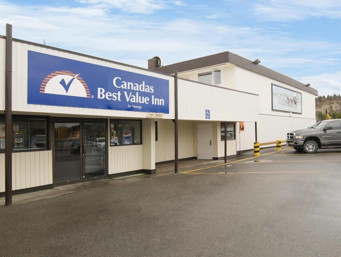 Canadas Best Value Inn- Riverview Hotel Whitehorse Extérieur photo